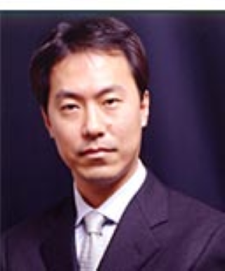 代表取締役　中里肇